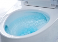 Cách thông bồn cầu bằng nước rửa chén chỉ với 3 bước đơn giản