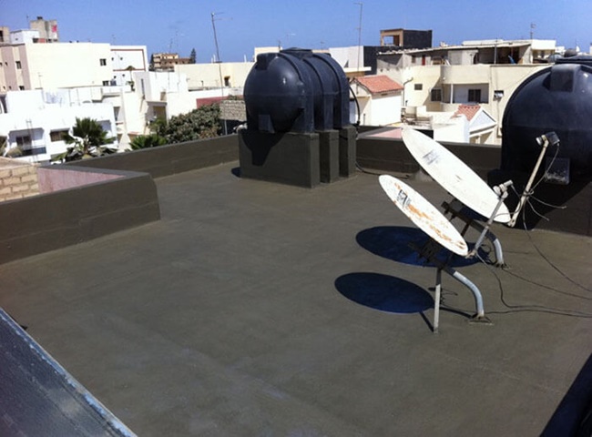 Chống thấm trần nh&agrave; bằng nhựa đường cần lưu &yacute;