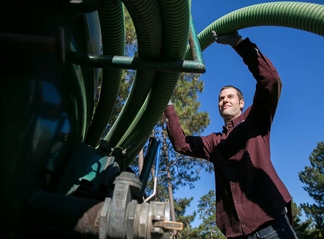 R&uacute;t hầm cầu quận 11 Tiến Ph&aacute;t đi đầu c&ocirc;ng nghệ