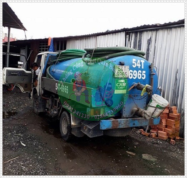 Quy tr&igrave;nh h&uacute;t hầm cầu gi&aacute; rẻ.