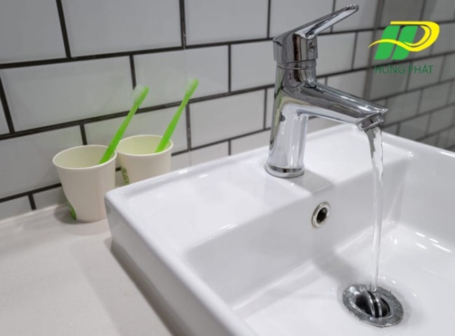 Th&ocirc;ng bồn lavabo