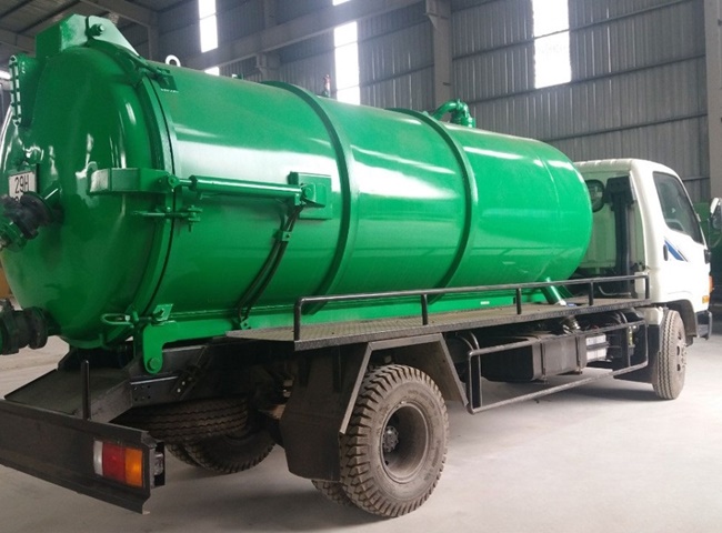 Dịch vụ cho thu&ecirc; xe bồn vận chuyển b&ugrave;n vi sinh quận 3 H&ograve;a Ph&aacute;t tiết kiệm chi ph&iacute;